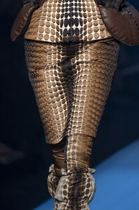 gaultier-hc-clp-rf19-2823.thumb.jpg.f648f84a3c945ab730fe95db3439b9aa.jpg