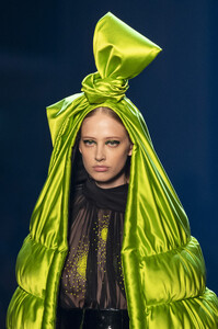 gaultier-hc-clp-rf19-3120.thumb.jpg.84564fd1785d986eb4d1574b1e86e733.jpg