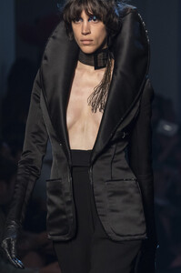 gaultier-hc-clp-rf19-3221.thumb.jpg.18b1505281901e4783b1be7d7989c180.jpg