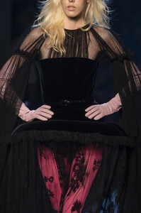 gaultier-hc-clp-rf19-3321.thumb.jpg.e2a91606abab4ba61a8591a01927d3e8.jpg