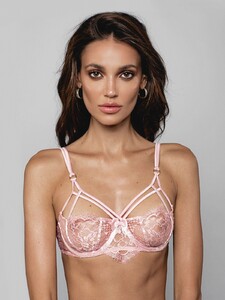 holly-parker-5760-2329.thumb.jpg.9afaf4f581df10c6cb0575e968ebf5ba.jpg