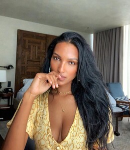jastookes_64598160_2312169895662998_2584048590357174768_n.jpg