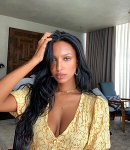 jastookes_65909303_152967442449487_7825892615218999523_n.jpg
