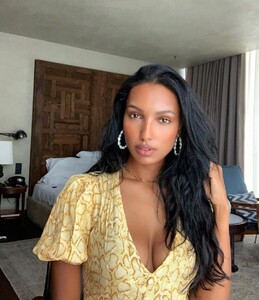 jastookes_66377887_117535709507516_3885189662684294587_n.jpg