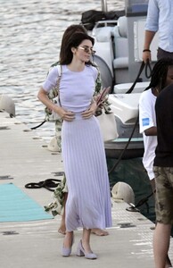 kendall-jenner-in-a-bikini-mykonos-07-07-2019-10.jpg
