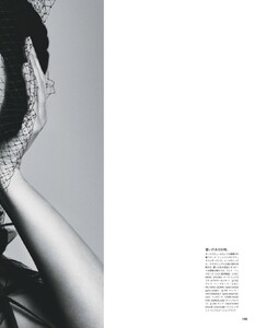 kim-kardashian-vogue-japan-august-2019-10.jpg