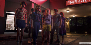 kinopoisk.ru-Stranger-Things-3393575.jpg