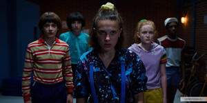 kinopoisk.ru-Stranger-Things-3393599.jpg