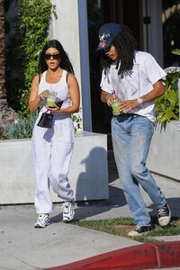 kourtney-kardashian-and-luka-subbat-at-cha-cha-matcha-in-la-07-11-2019-9.jpg