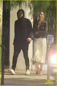 leonardo-dicaprio-camila-morrone-date-night-02.jpg