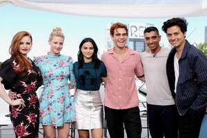lili-reinhart-camila-mendes-and-madelaine-petsch-imdboat-at-sdcc-2019-2.jpg