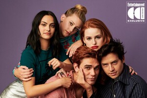 lili-reinhart-camila-mendes-and-madelaine-petsch-photoshoot-entertainment-weekly-comic-con-07-20-2019-1.jpg
