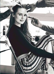 madelaine-petsch-seventeen-magazine-mexico-august-2019-issue-5.jpg