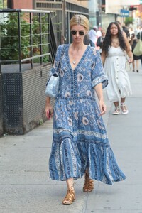 nicky-hilton-out-in-new-york-city-07-12-2019-4.jpg