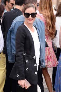olivia-palermo-ralph-and-russo-show-in-paris-07-01-2019-5.jpg