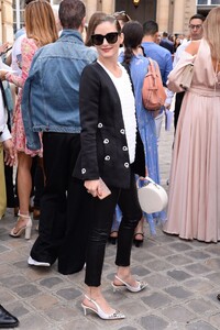 olivia-palermo-ralph-and-russo-show-in-paris-07-01-2019-6.jpg