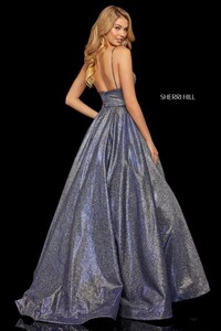 sherrihill-52960-royalsilver-dress-3.jpg-600.thumb.jpg.60fc348a67467ecc3f0af97ebe252293.jpg