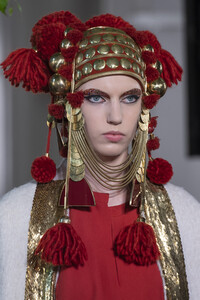 valentino-hc-clp-rf19-4320.thumb.jpg.30f166464f3b57288429b0fd72f71eb6.jpg