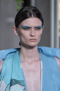 valentino-hc-clp-rf19-4415.thumb.jpg.2d1b3bf7a36249b8e0ccae434e6f0741.jpg