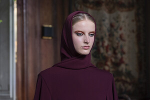 valentino-hc-clp-rf19-4803.jpg