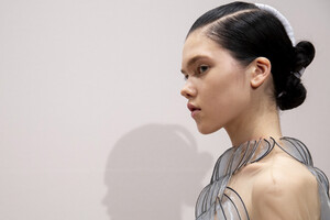 van-herpen-hc-bks-m-rf19-7437.thumb.jpg.2f41a3f03c2f96f2ce27e09b8d2b8887.jpg