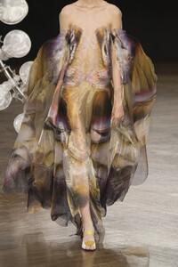 van-herpen-hc-clp-rf19-1826.thumb.jpg.3324b6eb696a101c0a59e6e7199276a2.jpg