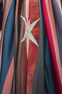 viktor-e-rolf-hc-clp-rf19-0955.thumb.jpg.eeef9a1403c92ab4341f3bad29e40bf8.jpg