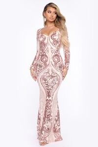 08-26-19_Studio_2_JP_ES_11-08-12_17__1356P1_RoseGold_P_7141_JD.jpg