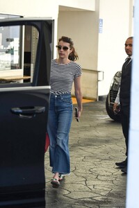        rob210819BZNimage124.jpg