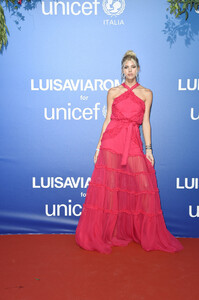 Devon+Windsor+Unicef+Summer+Gala+Presented+0H4MGOKPkc2x.jpg