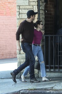        rob090819BZNimage124.jpg