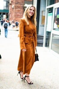       gil140819BZNimage19.jpg