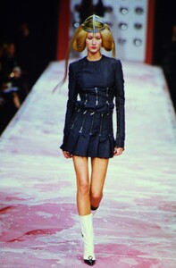 1222469306_berardi-fw-1999(2).thumb.jpg.ede4be1a02e217b568365eff684495ab.jpg