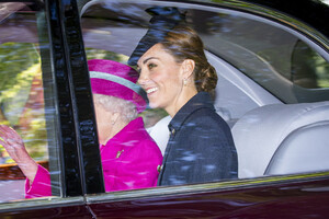 Royal+Family+Members+Attend+Crathie+Kirk+Church+uZ_YvA5njmOx.jpg