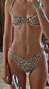 1281.thumb.jpg.ae3d9151873d08ca83e9cbd4806b002e.jpg