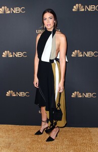       moo140819BZNimage10.jpg