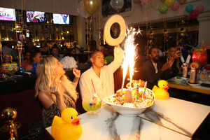 Evan+Ross+Ashlee+Simpson+Ross+Celebrate+Birthday+oU-pQMRYNdfx.jpg