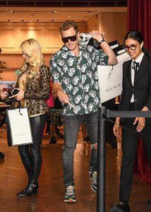 Heidi+Montag+Spencer+Pratt+shop+Gucci+Beverly+HQaHYcjT5aqx.jpg