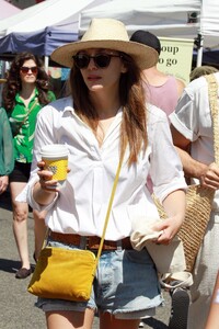     ols110819BZNimage108.jpg