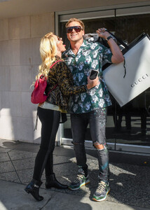 Heidi+Montag+Spencer+Pratt+shop+Gucci+Beverly+y7K9t12mdATx.jpg