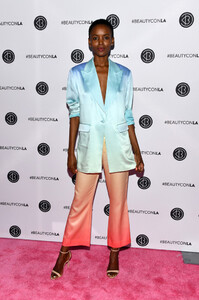 Flaviana+Matata+Beautycon+Festival+Los+Angeles+Sjmh6MiXnlVx.jpg