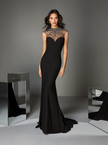 pronovias 2020 12.jpg