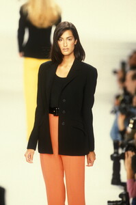 175774716_RalphLauren1996WomenRTW85.thumb.jpg.45c0a3fe45eec3a7a1a9eff5710095a9.jpg