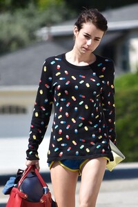        rob170819BZNimage20.jpg