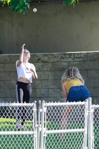       krie100819BZNimage33.jpg