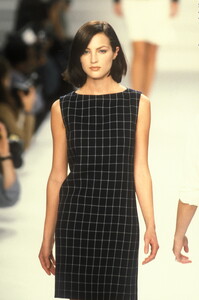 2031741975_RalphLauren1996WomenRTW43.thumb.jpg.f3ac116bdc4f2035b7cb45adece0f30a.jpg