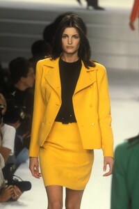 2043074862_RalphLauren1996WomenRTW37.thumb.jpg.50715467c1d02f56ddf3b33e9a2f9e34.jpg