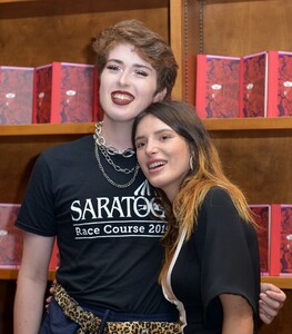       tho080819BZNimage110.jpg