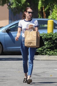        rob050819BZNimage110.jpg