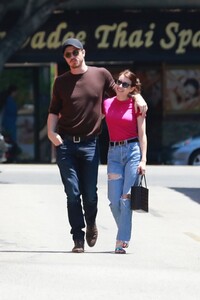        rob090819BZNimage106.jpg